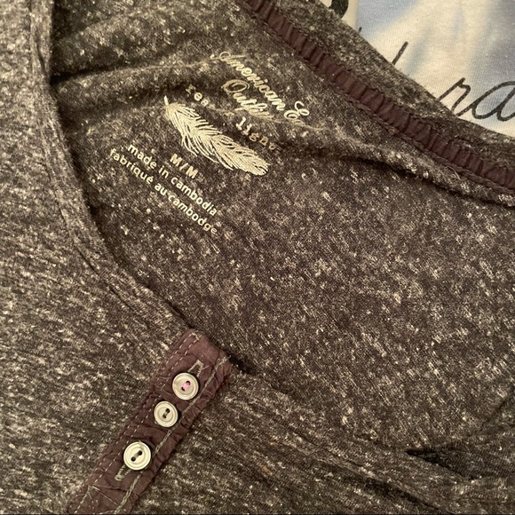 Tank top and tee bundle “mystery” bundle - Picture 4 of 6